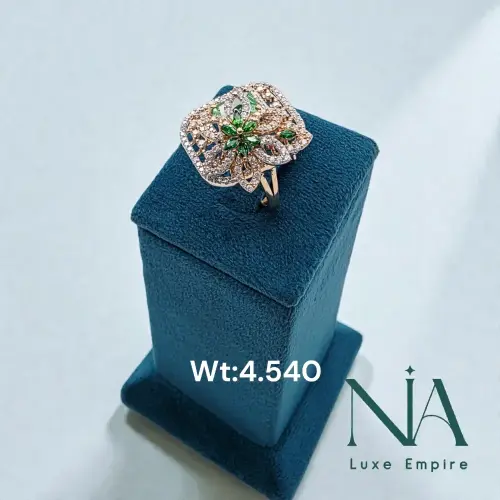 Fancy Ladies Ring 36