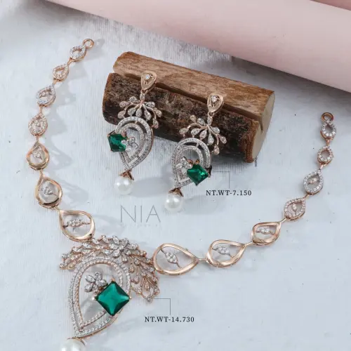 Rose Necklace 75