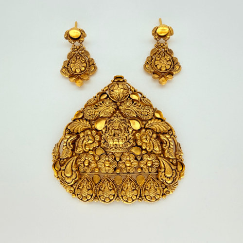 Pendent Set