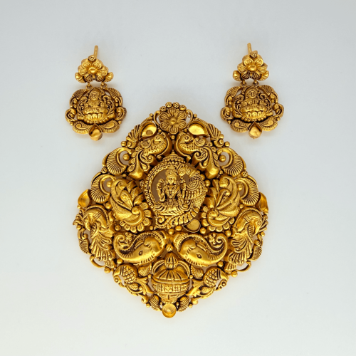 Pendent Set