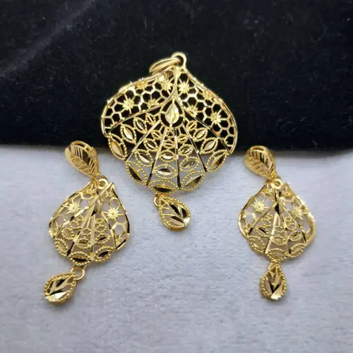 Turkey Pendant Set
