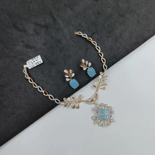 Rose Gold Necklace Short