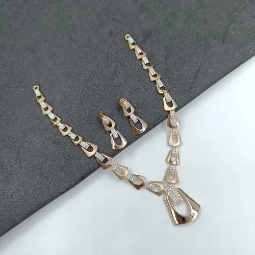 Rose Gold Necklace Short