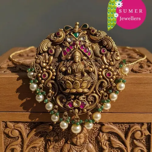 PENDENT