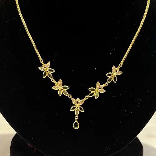 LIGHT WEIGHT NECKLACE