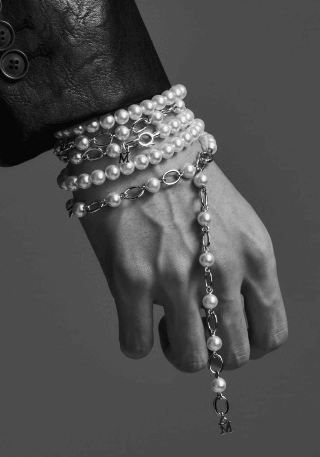 Trending: Men Are Adding These Pearl Jewelry Into Their Collection