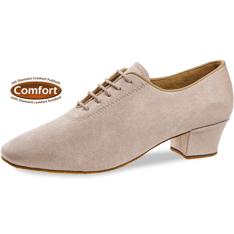 Regular width shoe deals