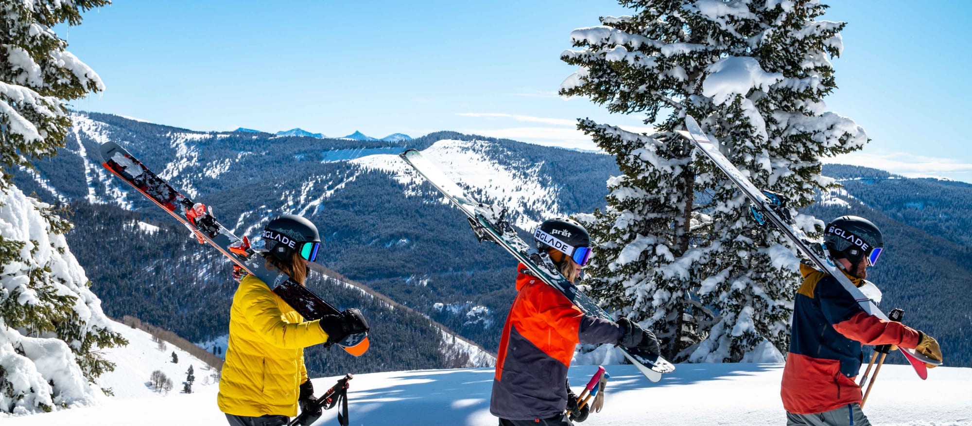 friends skiing