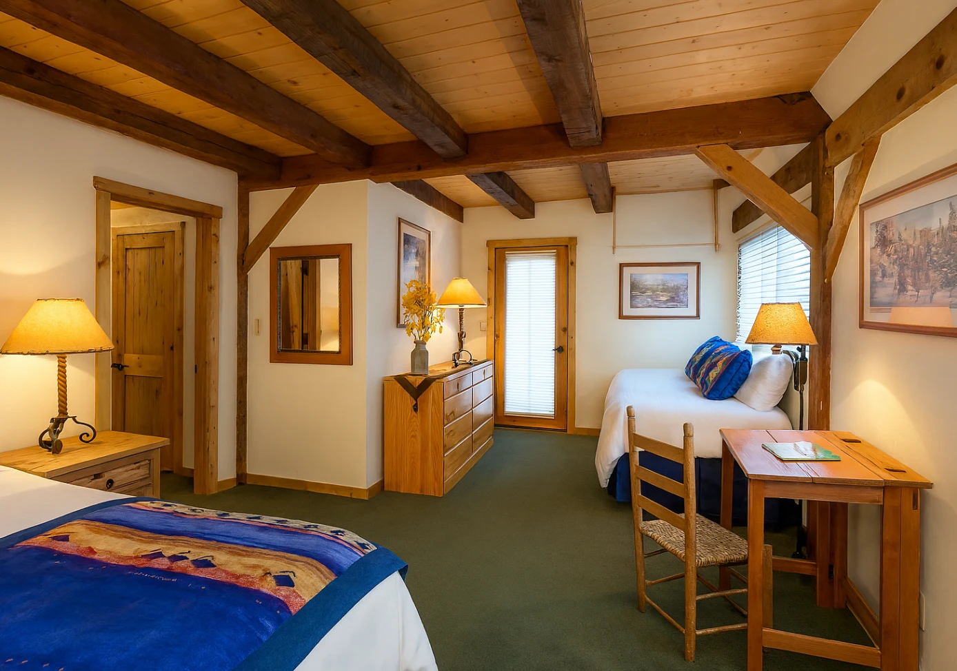 Mountain House at Alpine Village Suites, Taos Ski Valley — photo 3 of 12