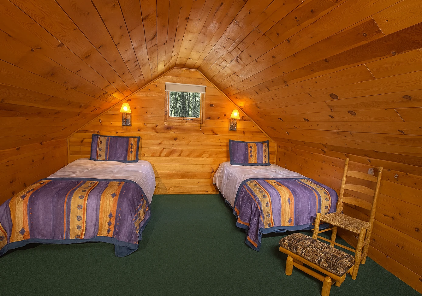 Mountain Cabin at Alpine Village Suites, Taos Ski Valley — photo 5 of 6