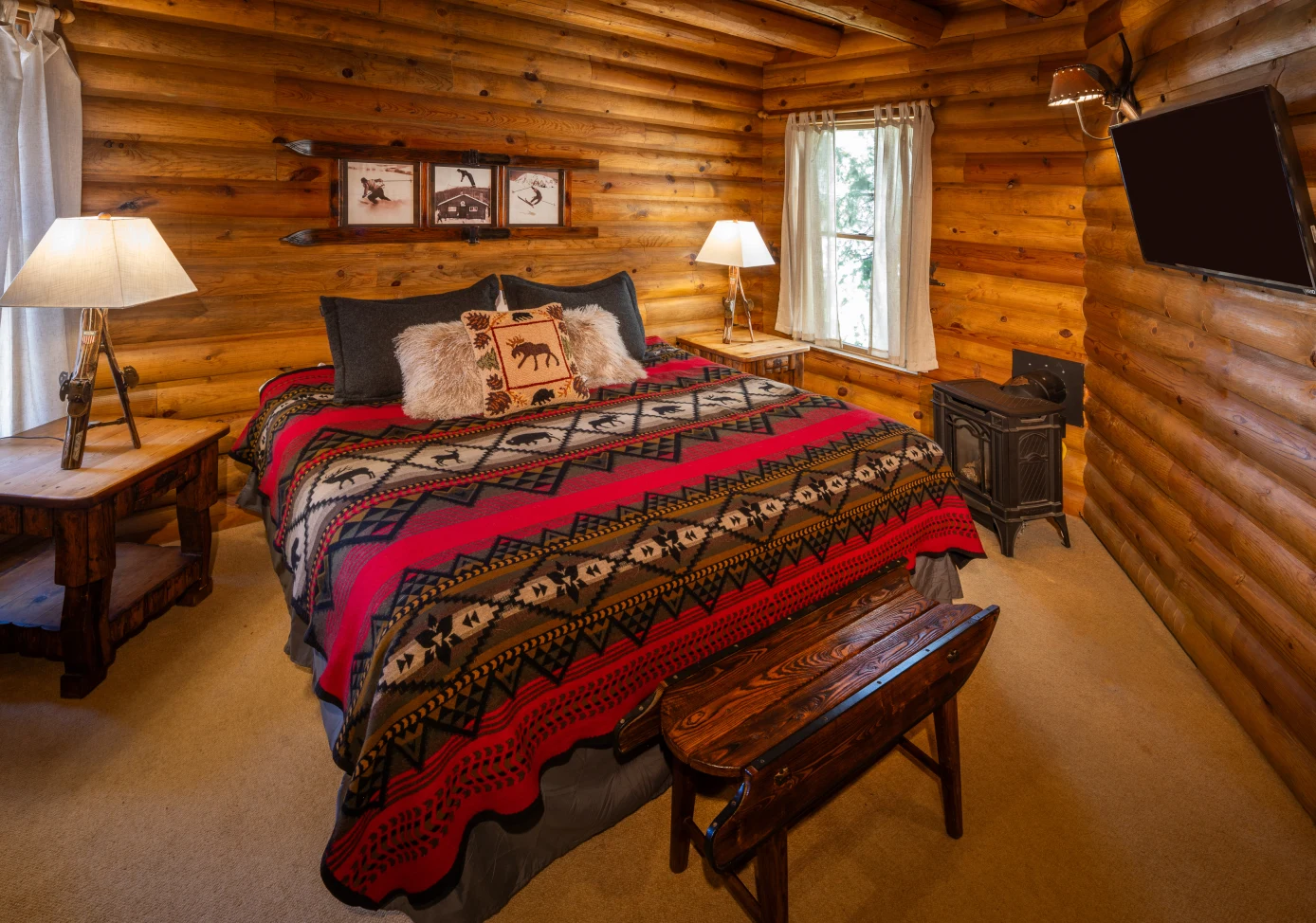 Mountain Chalet at Alpine Village Suites, Taos Ski Valley — photo 6 of 15