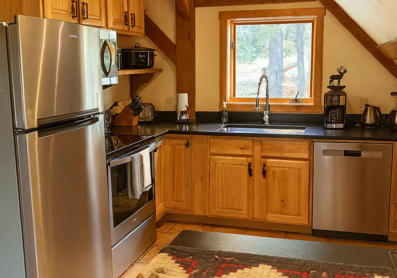 Mountain House at Alpine Village Suites, Taos Ski Valley — photo 7 of 12