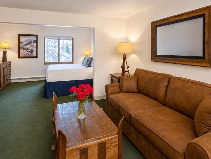 Large Loft at Alpine Village Suites, Taos Ski Valley — sleeps 6