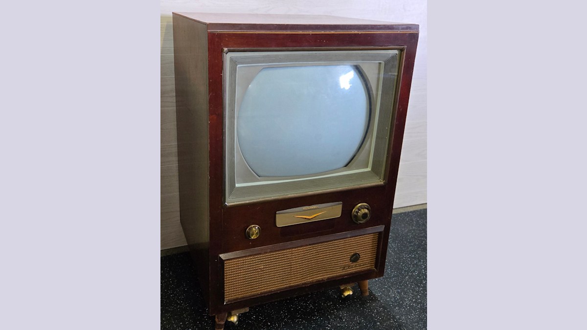 Win the Philco Pedestal Predicta TV Set Sweepstakes!