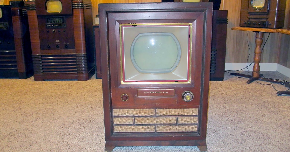 Win a 1954 RCA CT100 Color TV Set Complete with a Good CRT