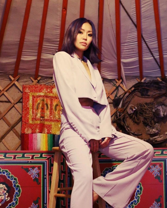 artist Eriko Tsogo