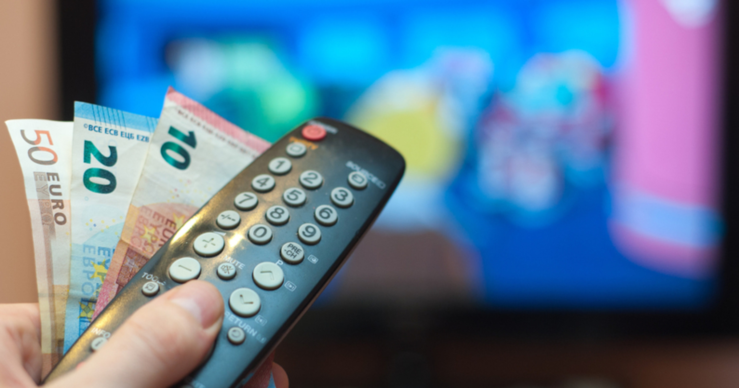 Российское телевидение. Лучшее платное тв. Платное iptv. Запрет на тв вещание. Телевидение.