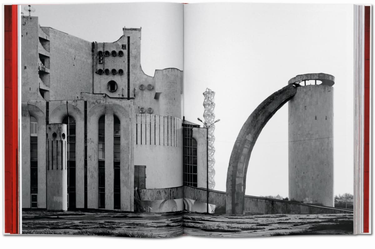 Frédéric Chaubin. CCCP. Cosmic Communist Constructions Photographed