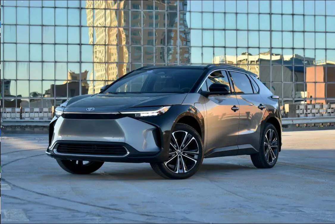 lk Toyota Elektrikli Ara Modeli BZ4X Araba lk toyota elektrikli ara modeli bz4x araba
