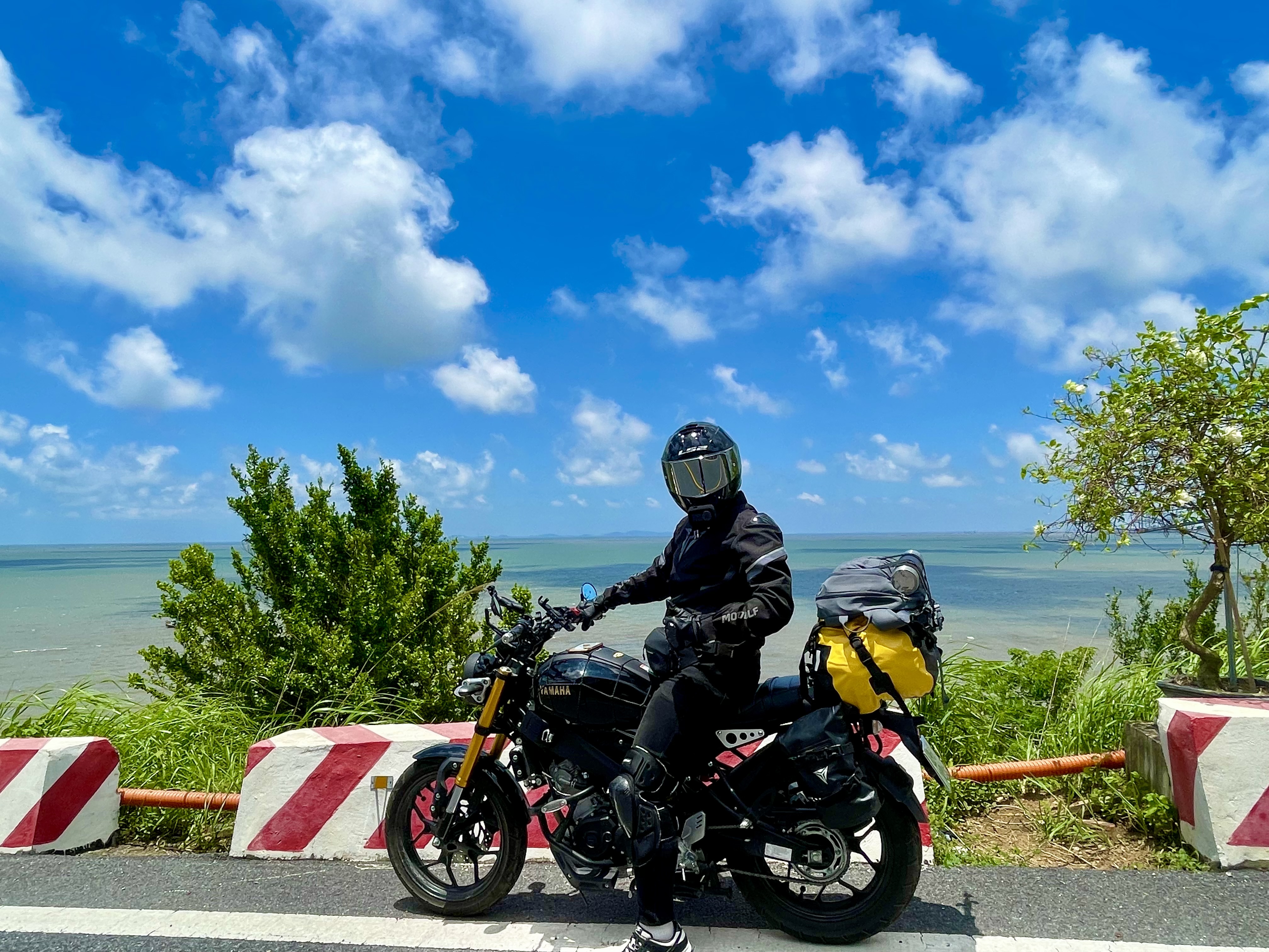 Cover image for Cat Ba