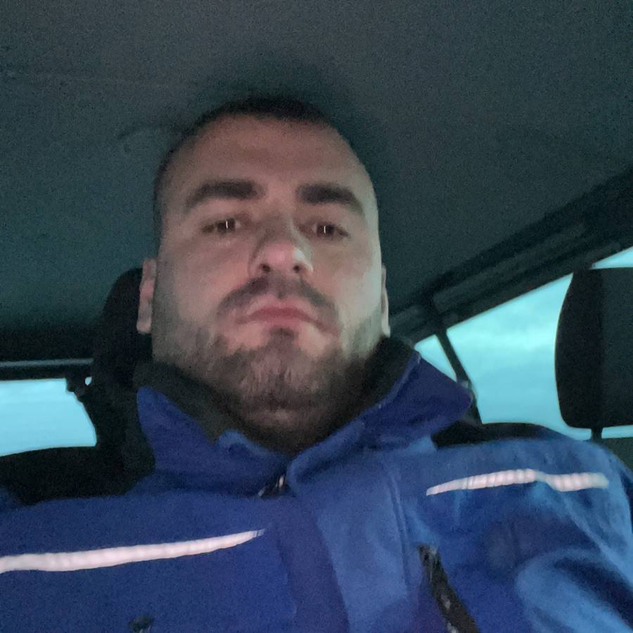 Image thumbnail of a tasker