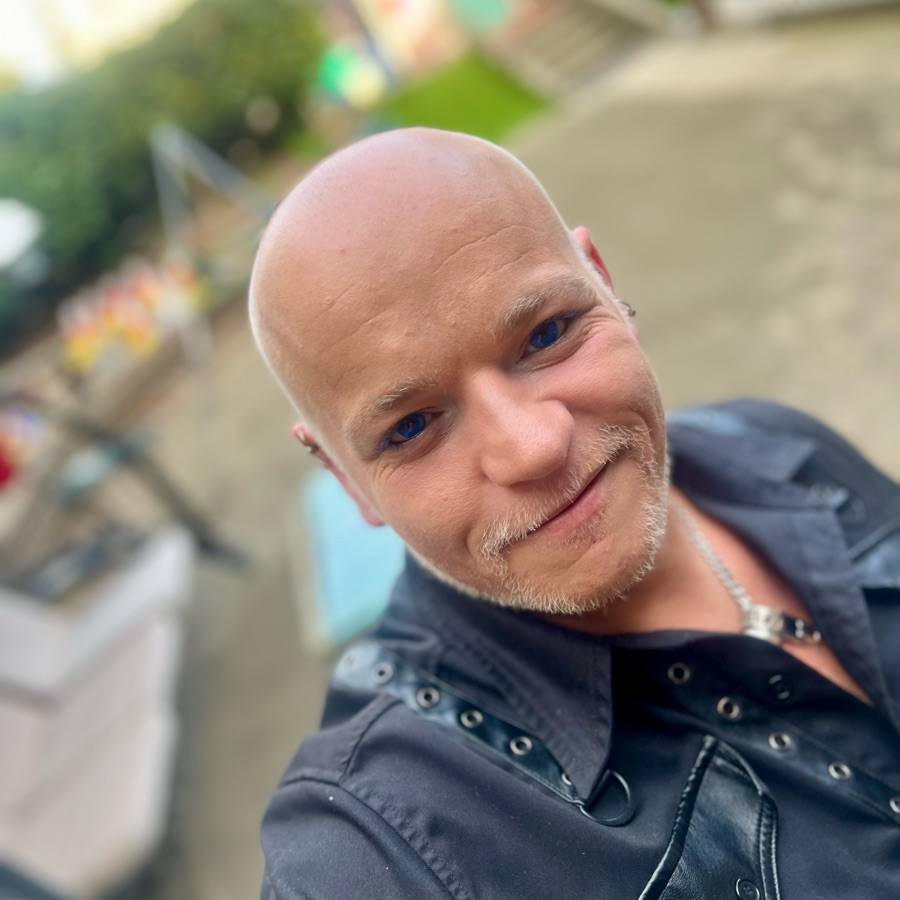 Image thumbnail of a tasker