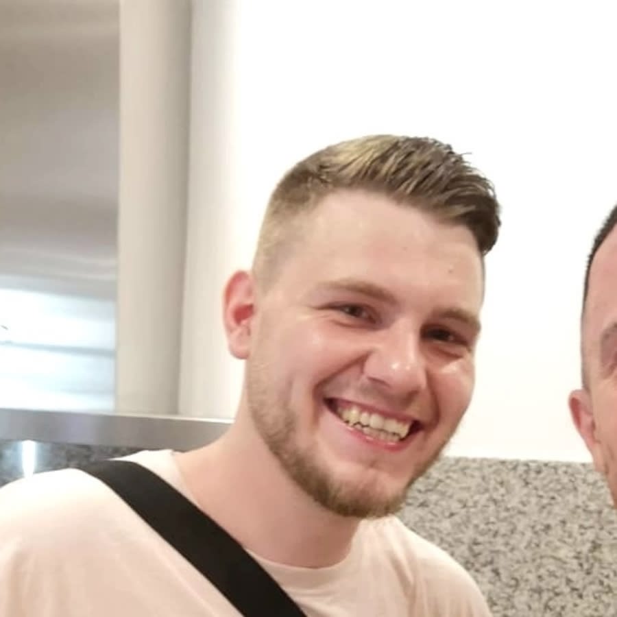 Image thumbnail of a tasker