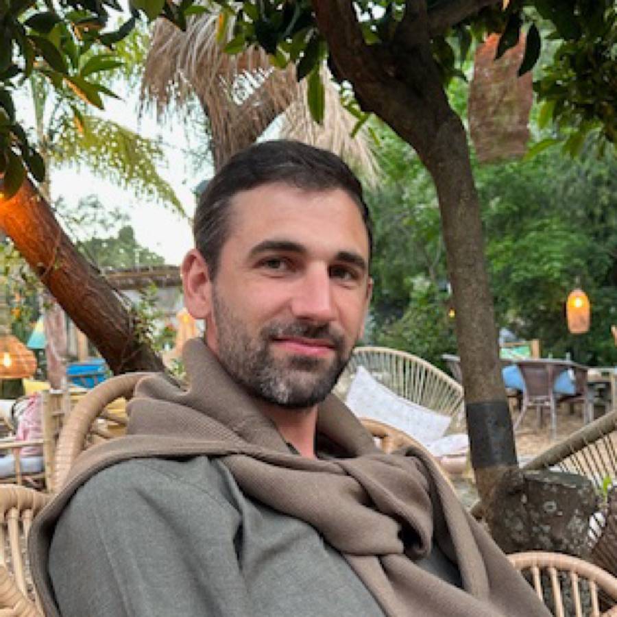 Image thumbnail of a tasker