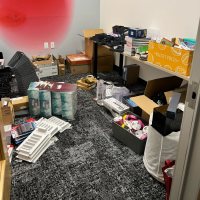 Tasker Packing & Unpacking Photo