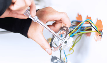 Electrician Assistant