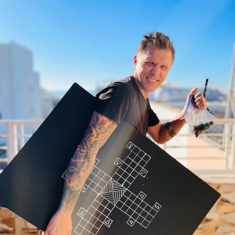 Image thumbnail of a tasker