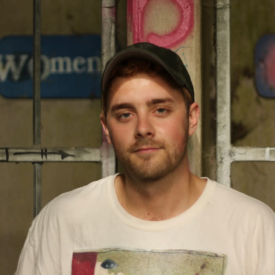 Image thumbnail of a tasker