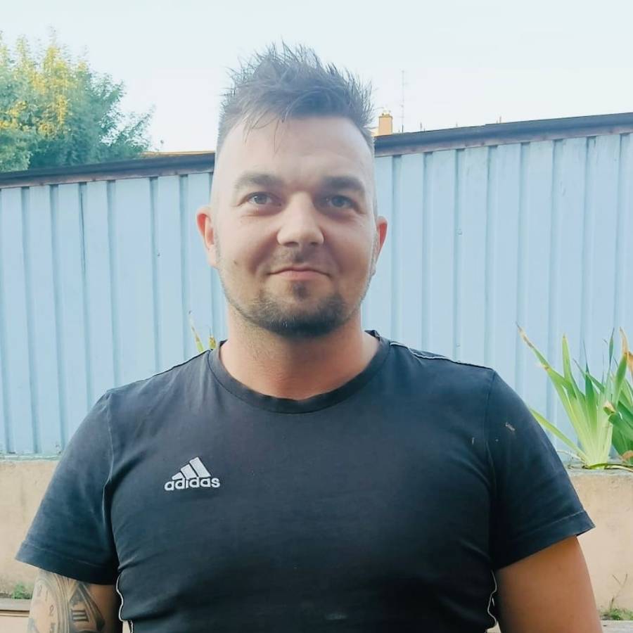 Image thumbnail of a tasker