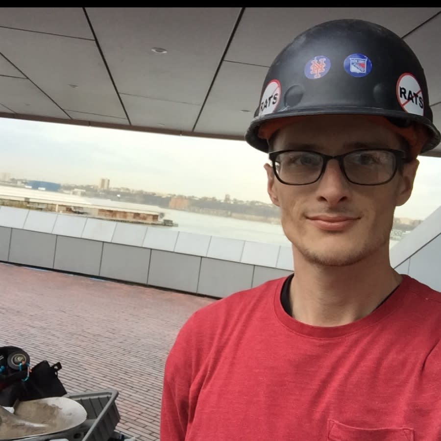 Image thumbnail of a tasker