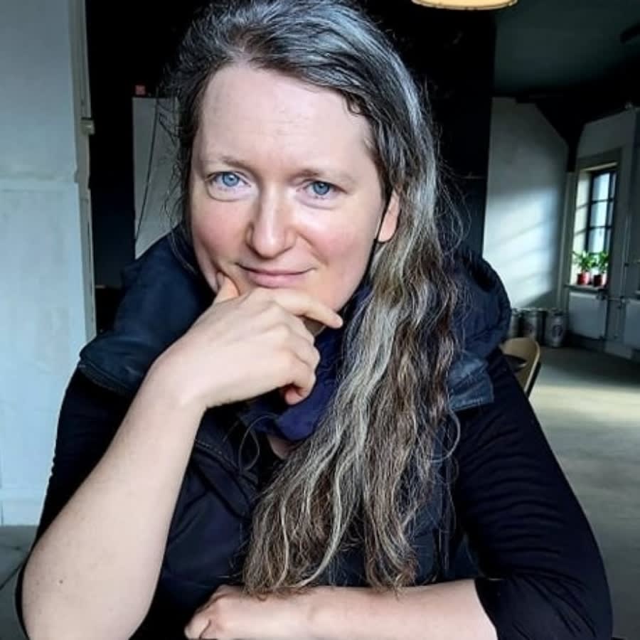 Image thumbnail of a tasker