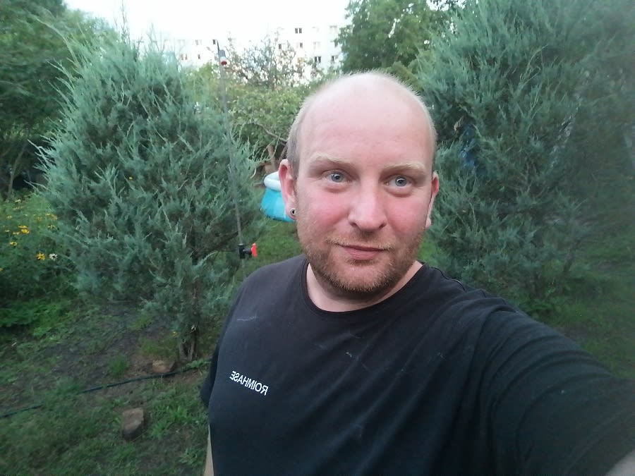 Image thumbnail of a tasker