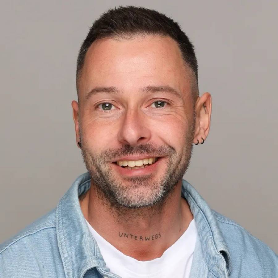 Image thumbnail of a tasker