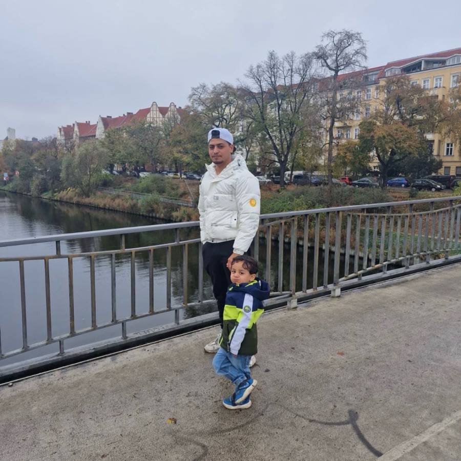 Image thumbnail of a tasker