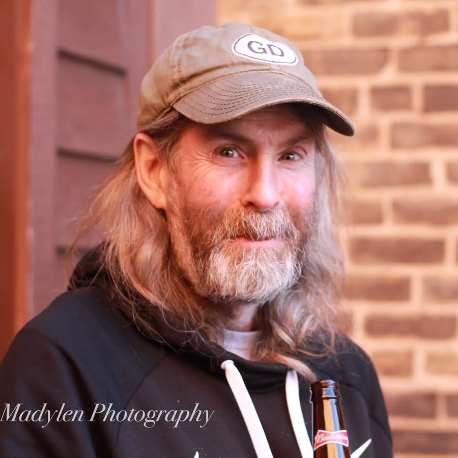 Image thumbnail of a tasker