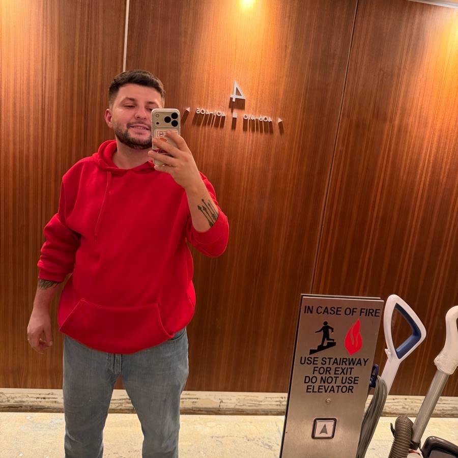 Image thumbnail of a tasker