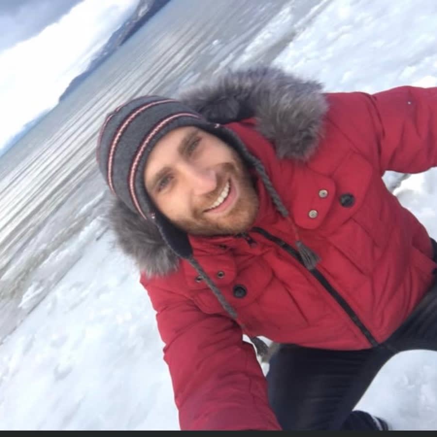 Image thumbnail of a tasker