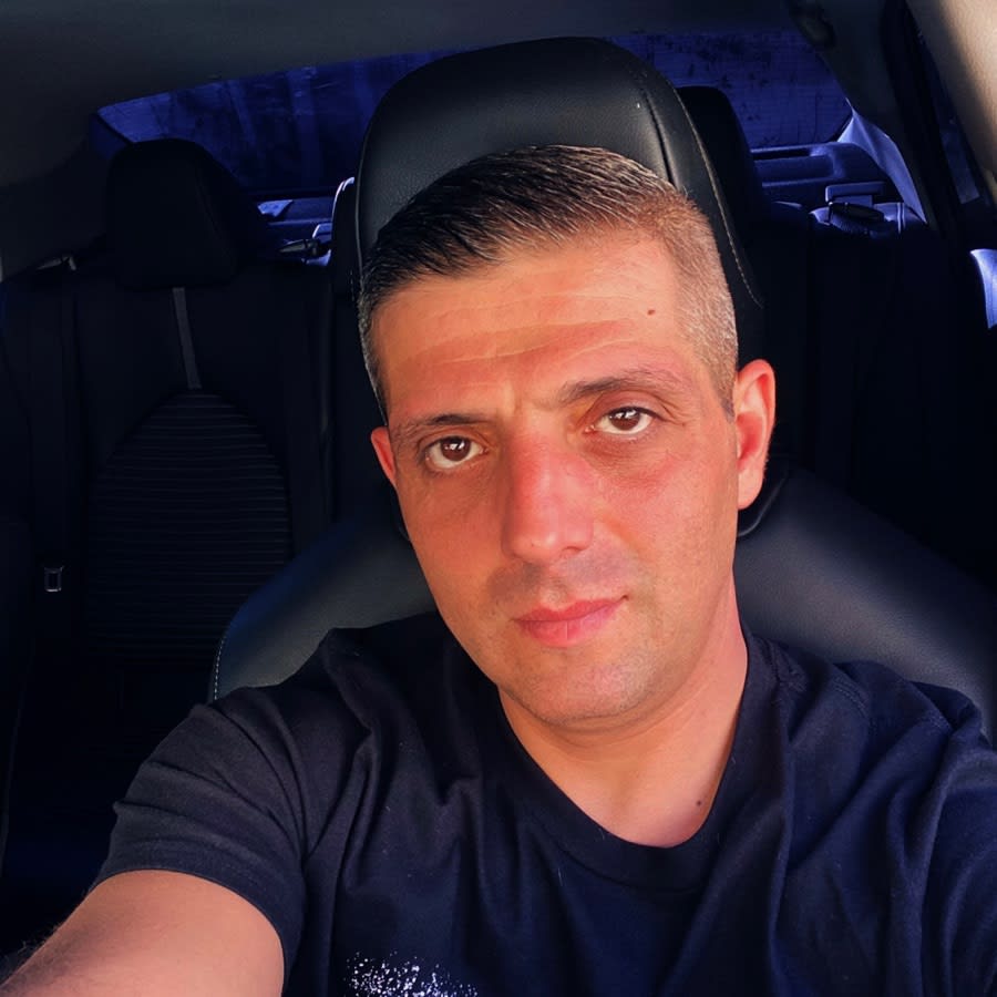 Image thumbnail of a tasker