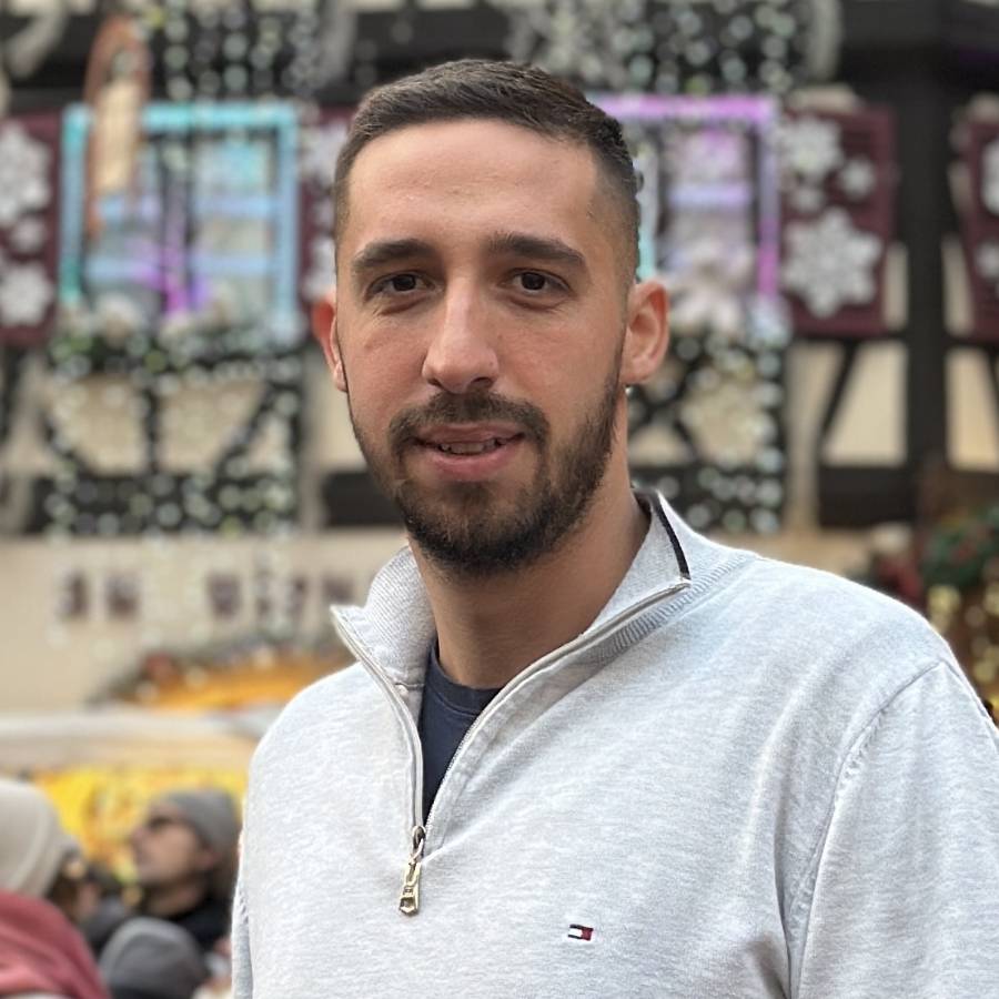 Image thumbnail of a tasker