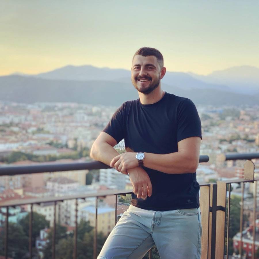 Image thumbnail of a tasker