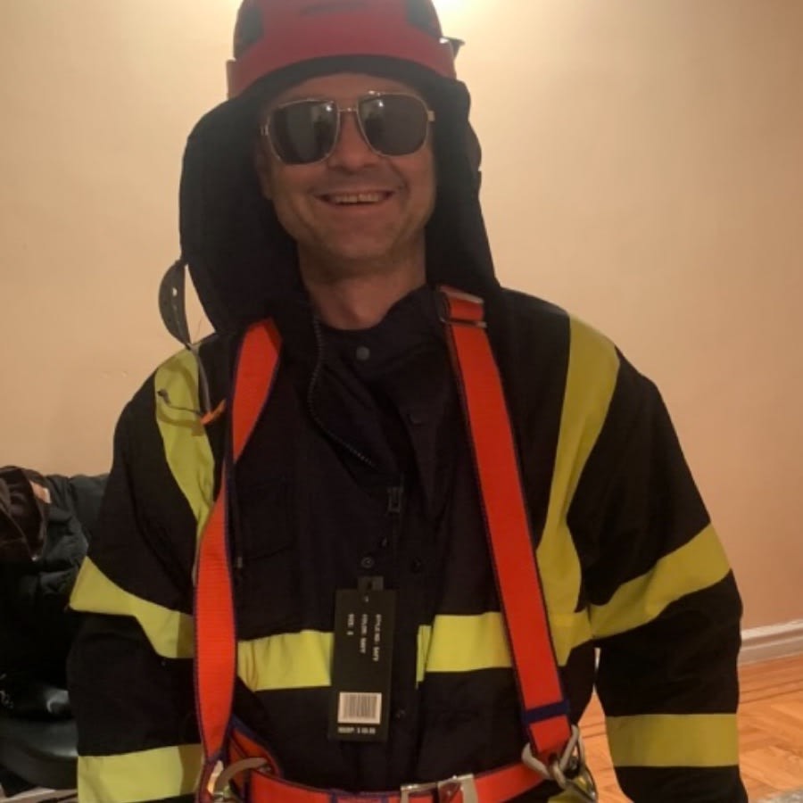 Image thumbnail of a tasker