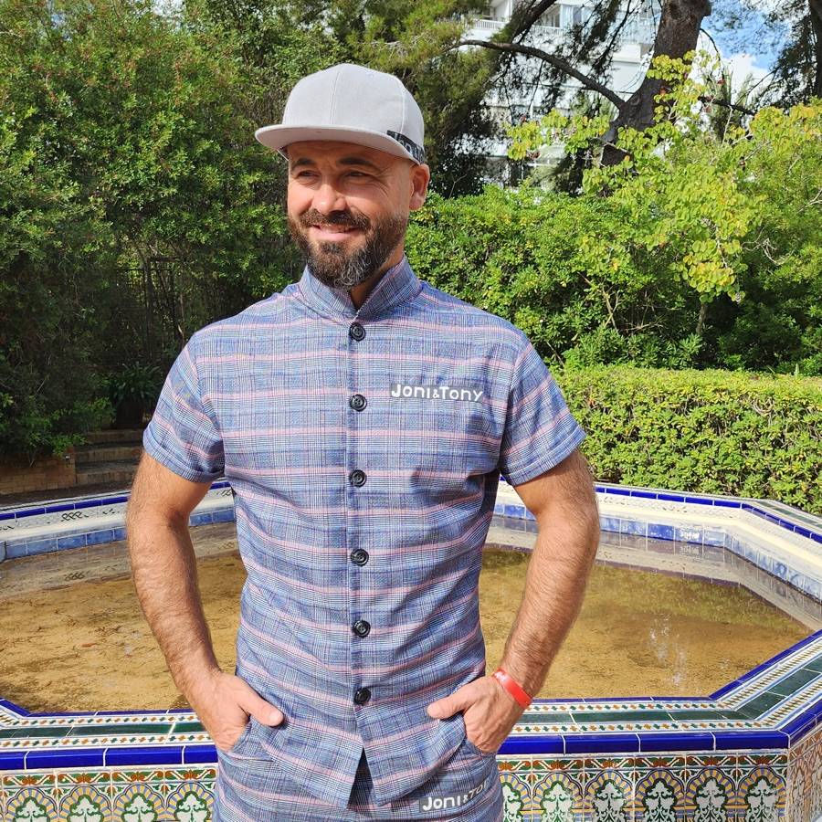 Image thumbnail of a tasker