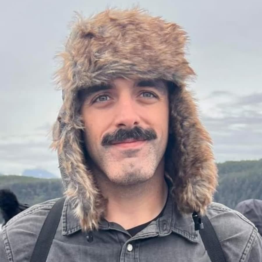 Image thumbnail of a tasker