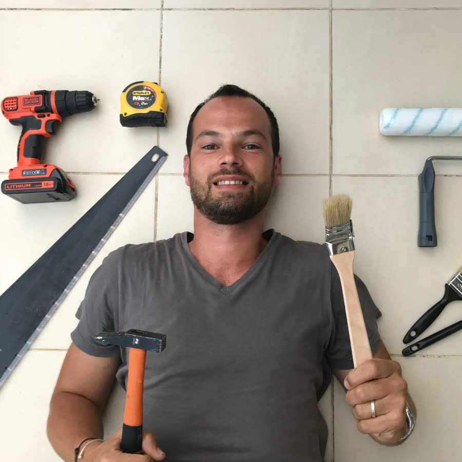 Image thumbnail of a tasker