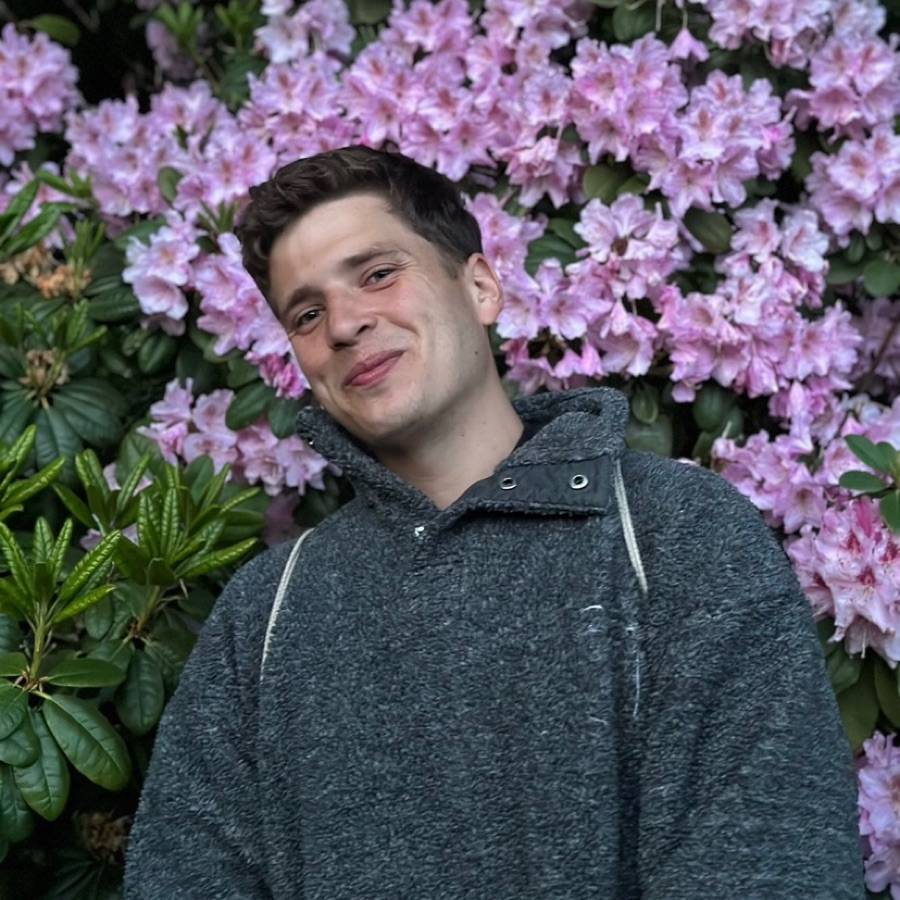 Image thumbnail of a tasker