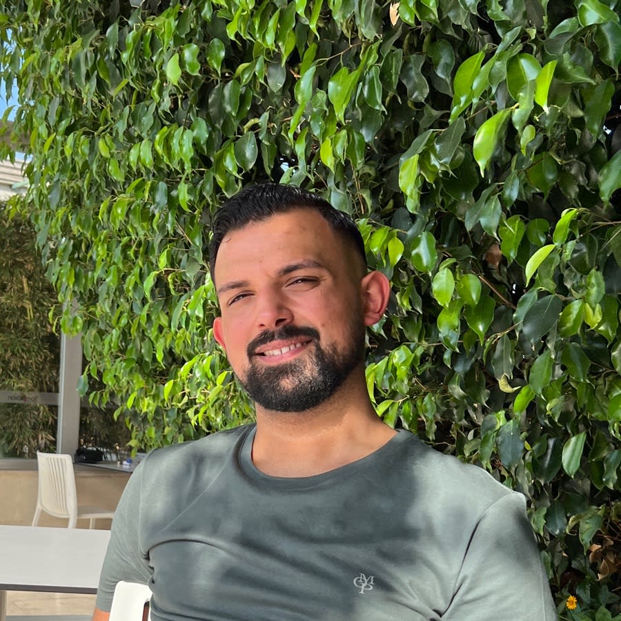 Image thumbnail of a tasker